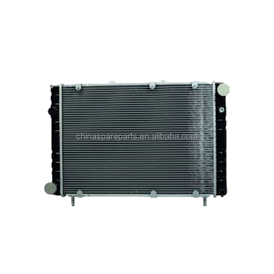 Reunión de radiadores de accesorios de camiones 1301010A76A para FAW J5 J6 Jh6 Parte del motor de trabajo pesado
