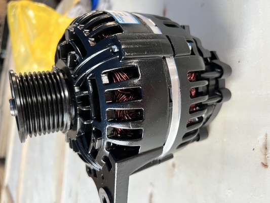 Generador alternador de 28V 120A para el autobús ZHONGTONG 3701-80-00527 AVi147E3001 5294335